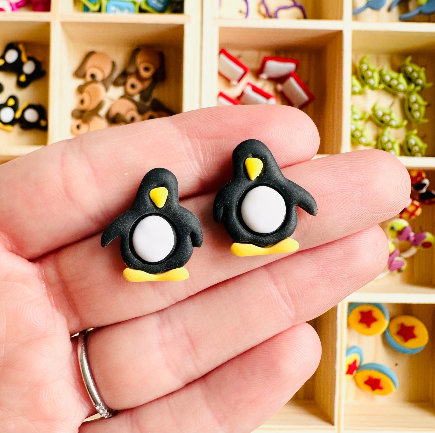 Wheezy Studs