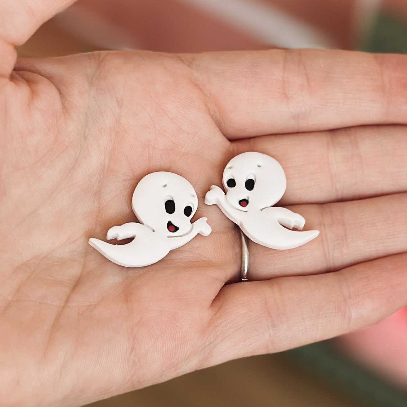 Casper Studs