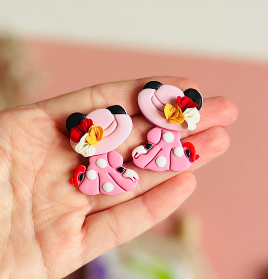 Oversized Minnie Studs