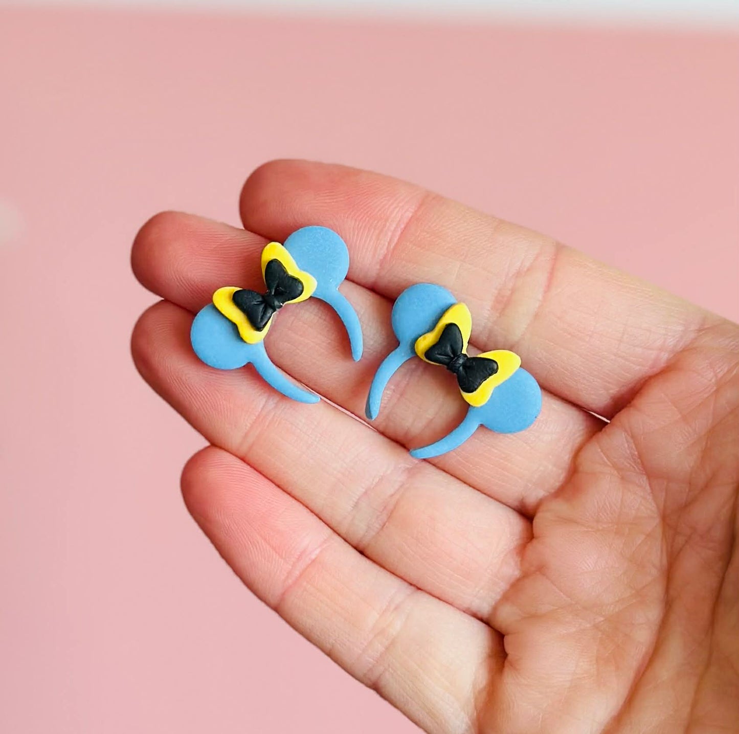 Alice In wonderland - Alice Ear Studs
