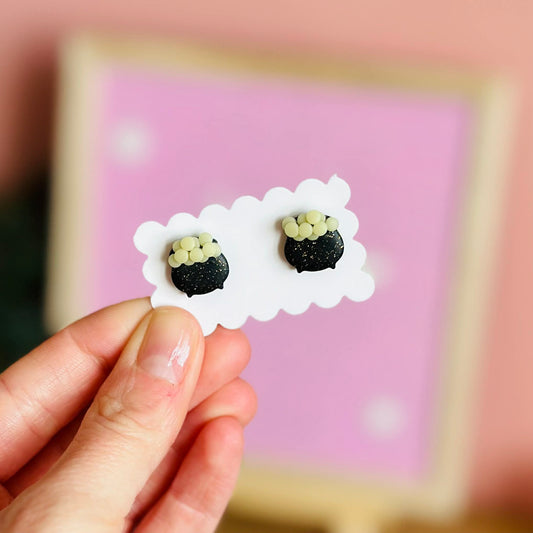 Glow In The Dark Couldrons